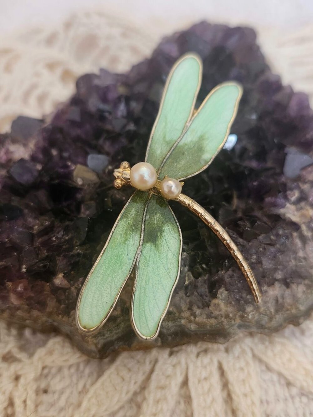Mint Green Dragonfly Brooch Gold Tone Faux Pearl Nature Pin